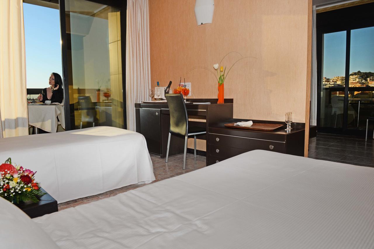 Hotel Panorama Кальяри Экстерьер фото