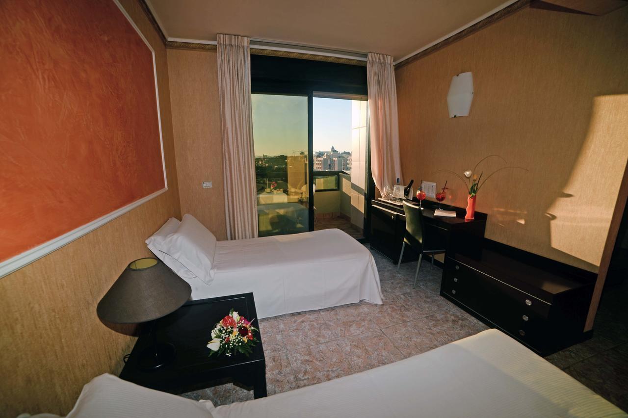 Hotel Panorama Кальяри Экстерьер фото